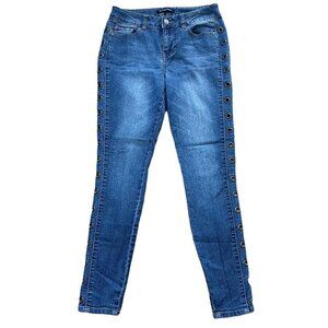 Blue Spice Curvy Mid Rise Blue Ankle Jeans Eyelet Leg Detailing Juniors sz. 5/6